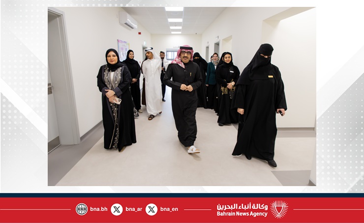 اطلع على المرافق الجديدة وسير العملية التعليمية.. وزير التربية والتعليم يزور مدرستي البسيتين الابتدائية للبنين وأسماء ذات النطاقين الابتدائية للبنات